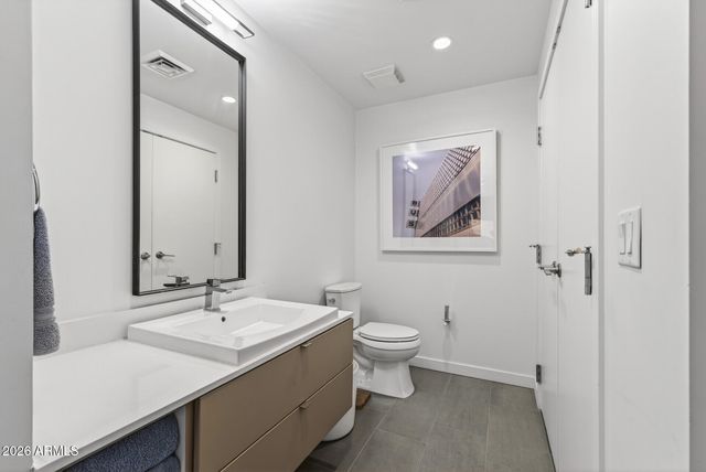 100 W PORTLAND Street 407, Phoenix, AZ 85003