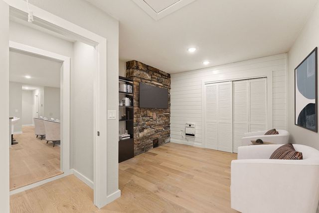 76 Overton Drive, Bella Vista, AR 72714