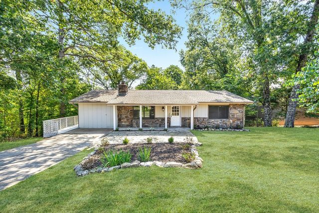 76 Overton Drive, Bella Vista, AR 72714