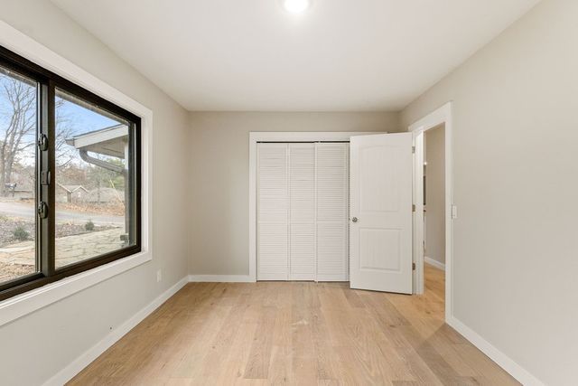 76 Overton Drive, Bella Vista, AR 72714