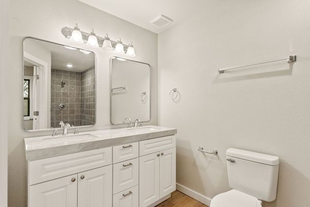 76 Overton Drive, Bella Vista, AR 72714