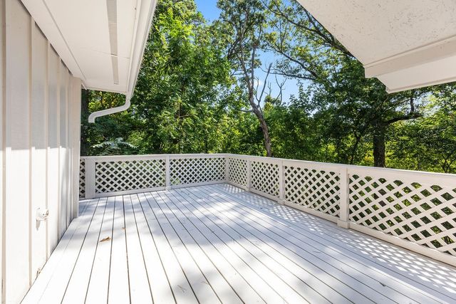 76 Overton Drive, Bella Vista, AR 72714