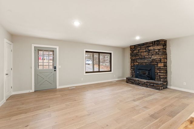 76 Overton Drive, Bella Vista, AR 72714