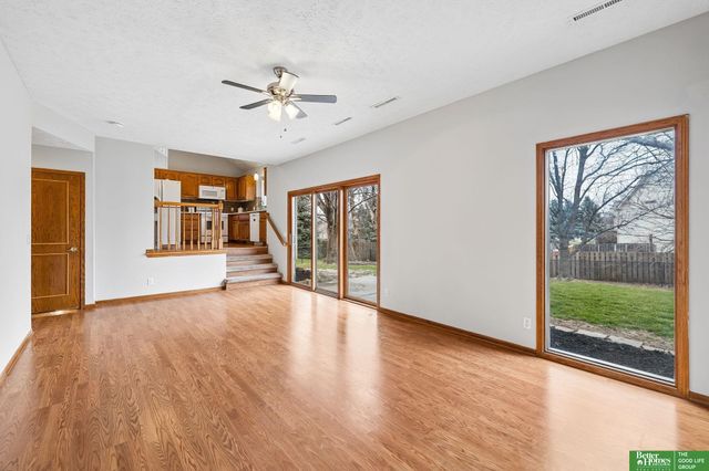 4317 S 150th Street, Omaha, NE 68137