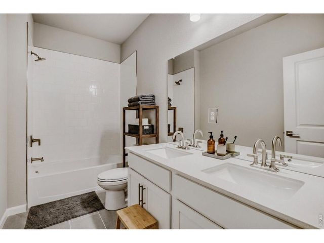 1842 Baltusrol Dr, Fort Collins, CO 80524