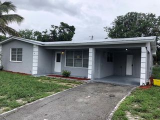 332 NE 15th Court, Boynton Beach, FL 33435
