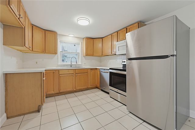 13 Greeley Street, Providence, RI 02904