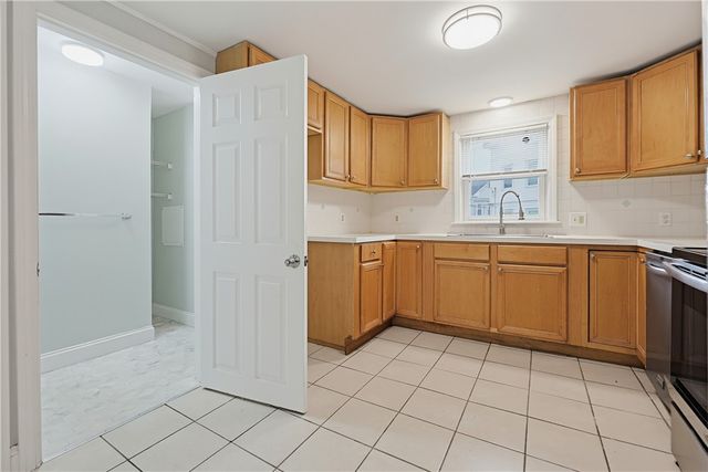 13 Greeley Street, Providence, RI 02904
