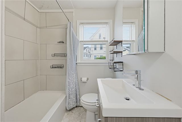 13 Greeley Street, Providence, RI 02904