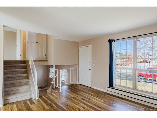 16512 E Louisiana Dr, Aurora, CO 80017