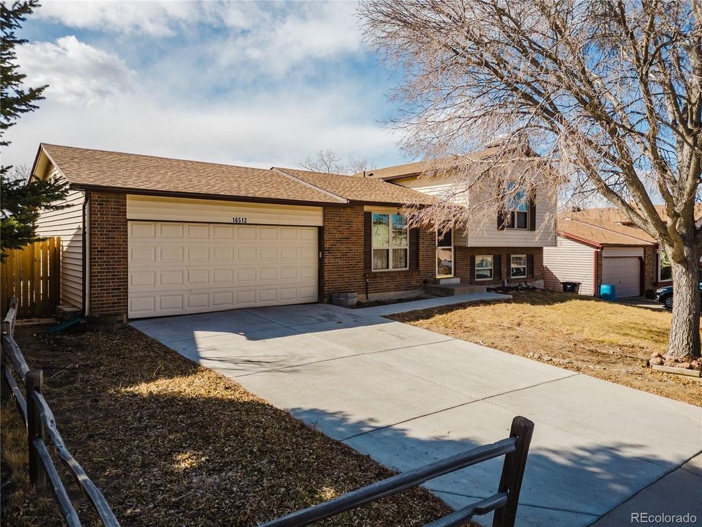 16512 E Louisiana Dr, Aurora, CO 80017
