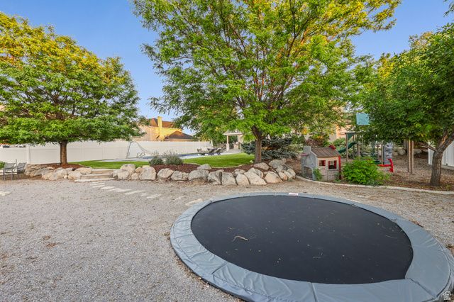 469 E 12000 S, Draper, UT 84020