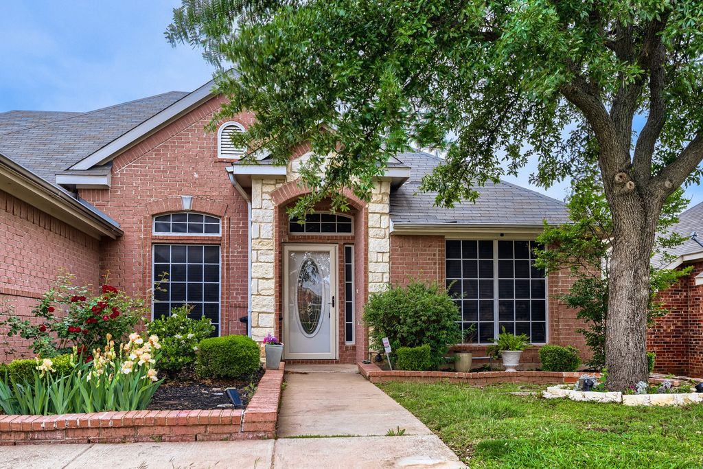 4521 Bonnywood Drive, Mesquite, TX 75150