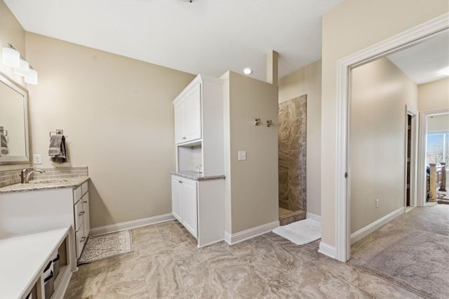 1109 E Rosemont Pl, Andover, KS 67002