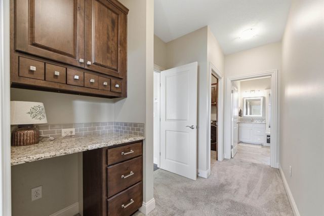 1109 E Rosemont Pl, Andover, KS 67002