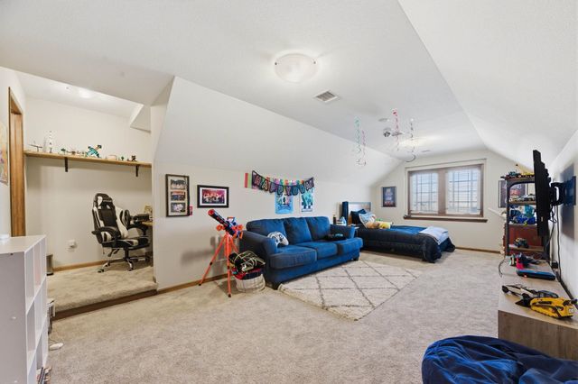 1109 E Rosemont Pl, Andover, KS 67002