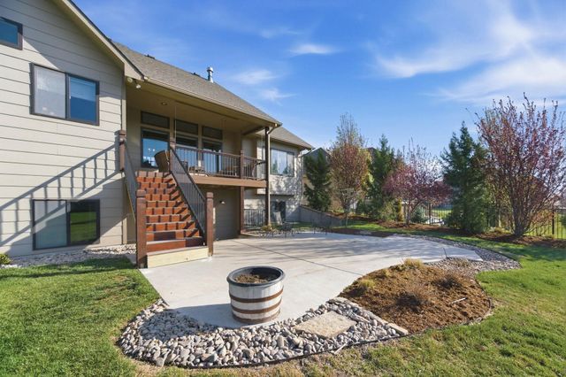 1109 E Rosemont Pl, Andover, KS 67002