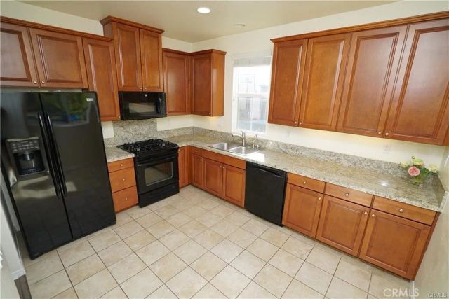 28492 Camino Del Arte Drive, Valencia, CA 91354