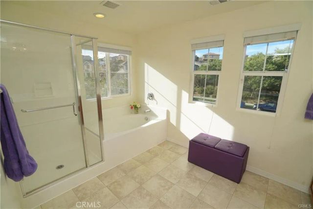 28492 Camino Del Arte Drive, Valencia, CA 91354