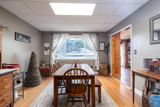 284 E Jenkins Avenue, Columbus, OH 43207