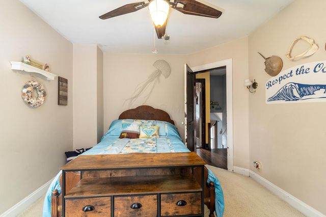 284 E Jenkins Avenue, Columbus, OH 43207