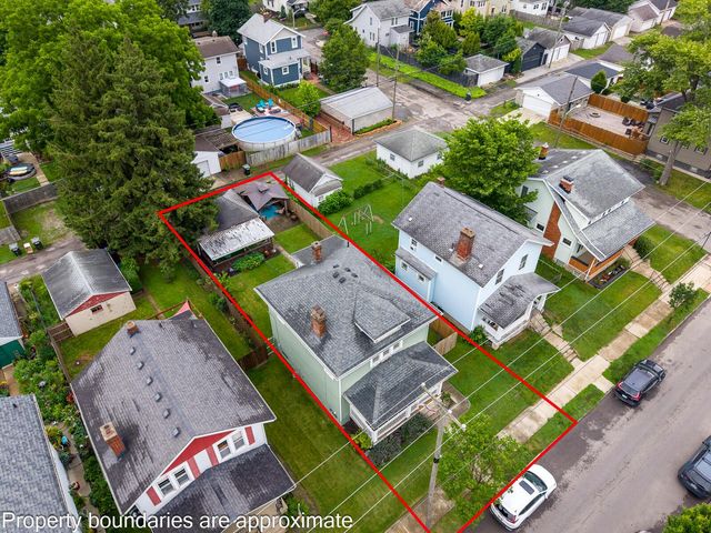 284 E Jenkins Avenue, Columbus, OH 43207