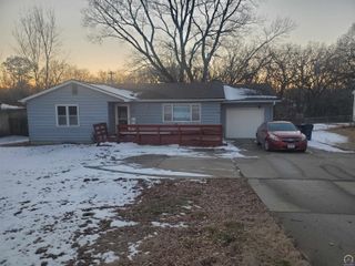 3317 NW Rochester RD, Topeka, KS 66617