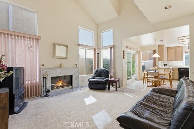 7422 Kyle Court, West Hills (los Angeles), CA 91307