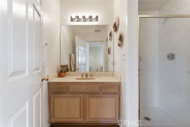 7422 Kyle Court, West Hills (los Angeles), CA 91307