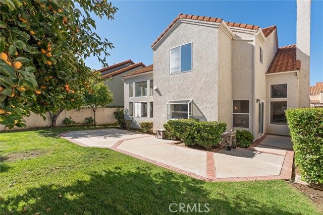 7422 Kyle Court, West Hills (los Angeles), CA 91307