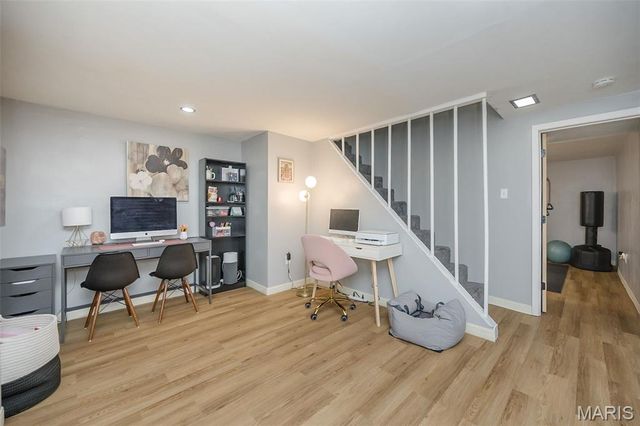 7405 Foxmont Drive, Hazelwood, MO 63042