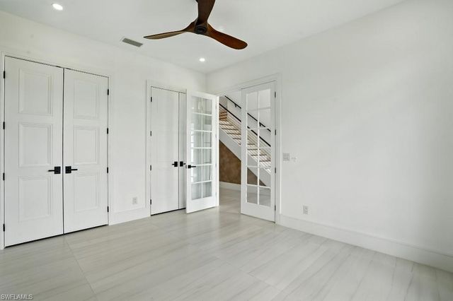 11853 Princess Grace CT, Cape Coral, FL 33991