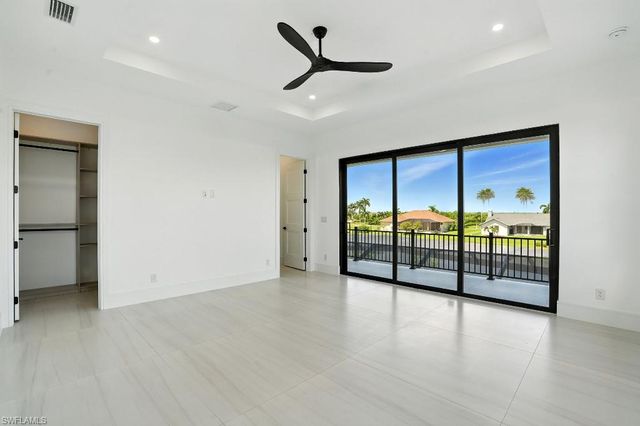 11853 Princess Grace CT, Cape Coral, FL 33991