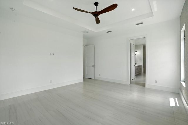 11853 Princess Grace CT, Cape Coral, FL 33991