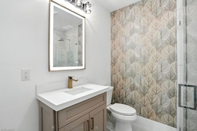 11853 Princess Grace CT, Cape Coral, FL 33991