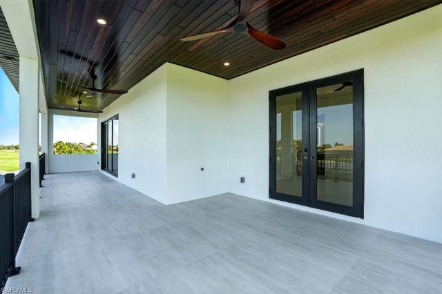 11853 Princess Grace CT, Cape Coral, FL 33991