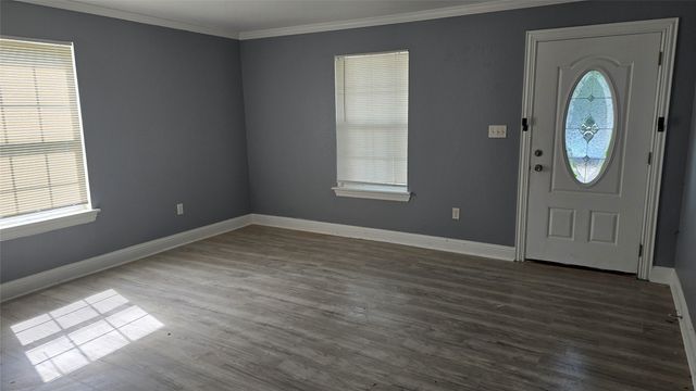 304 E King Street, Sherman, TX 75090