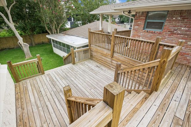 4715 Braesvalley Drive, Houston, TX 77096
