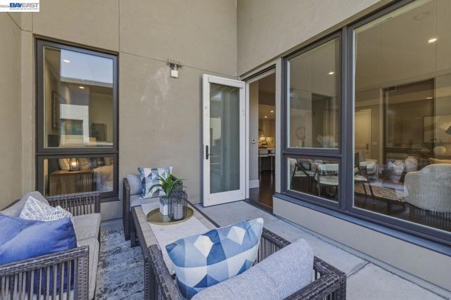 600 El Camino Real 308, Belmont, CA 94002