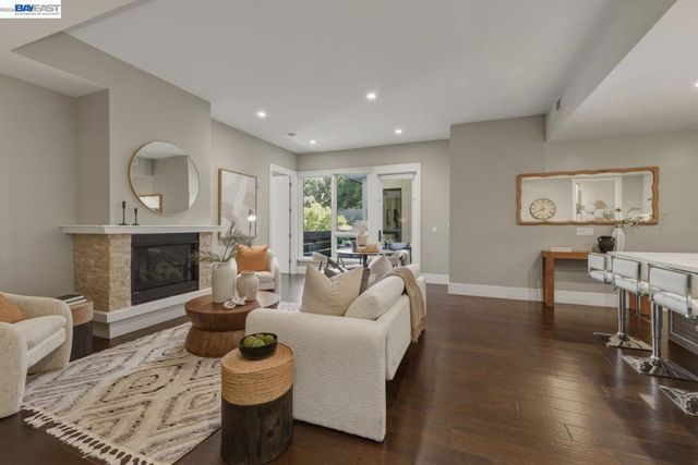 600 El Camino Real 308, Belmont, CA 94002