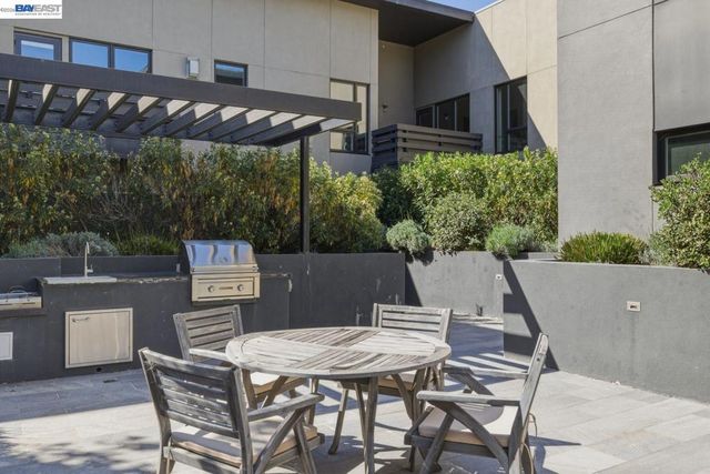 600 El Camino Real 308, Belmont, CA 94002