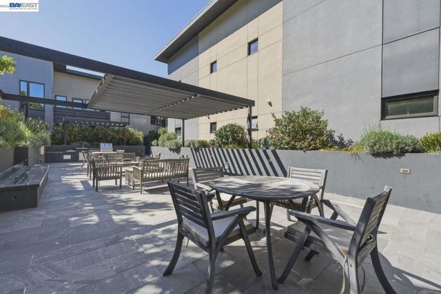600 El Camino Real 308, Belmont, CA 94002