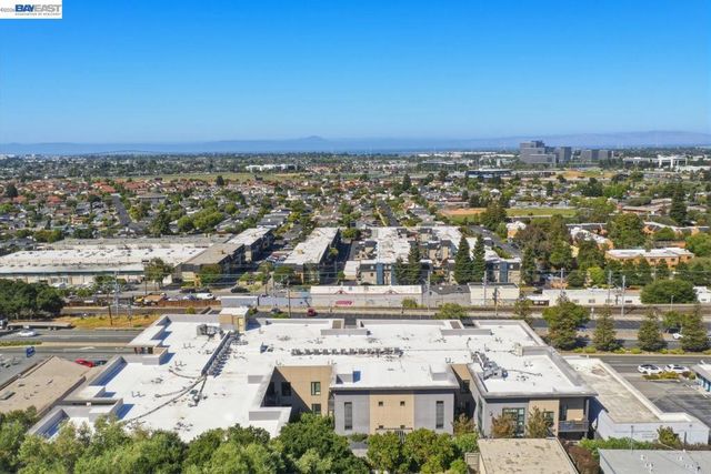 600 El Camino Real 308, Belmont, CA 94002