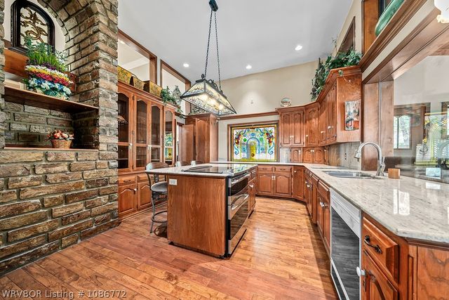 1013 74th Street, Fort Smith, AR 72903