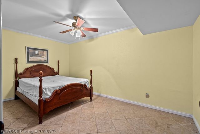 1013 74th Street, Fort Smith, AR 72903