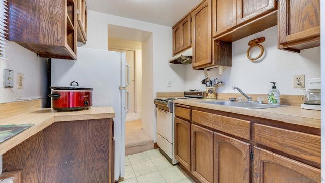 2270 Juan St, San Diego, CA 92103