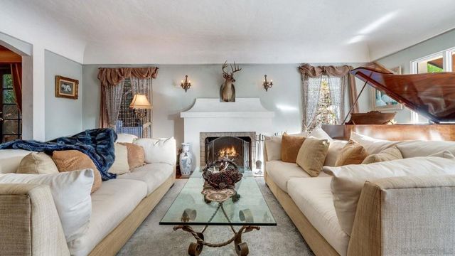 2270 Juan St, San Diego, CA 92103