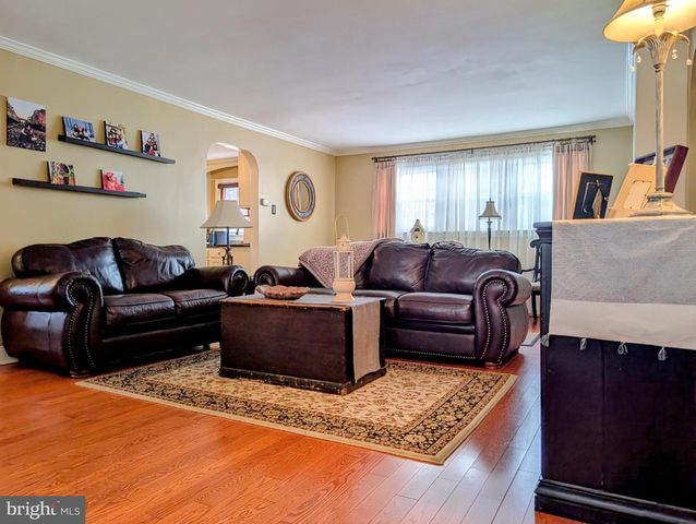 103 N BRENTWOOD AVE, Pitman, NJ 08071