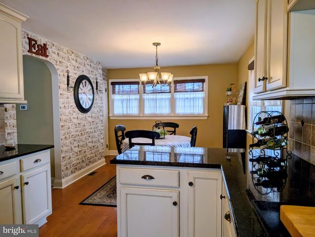 103 N BRENTWOOD AVE, Pitman, NJ 08071