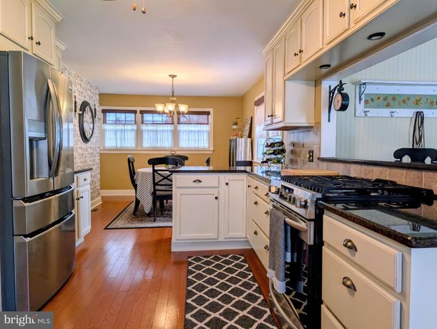103 N BRENTWOOD AVE, Pitman, NJ 08071